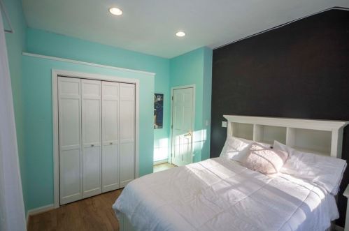 31 Jerome St, Berkley MA 02779-1121 exterior