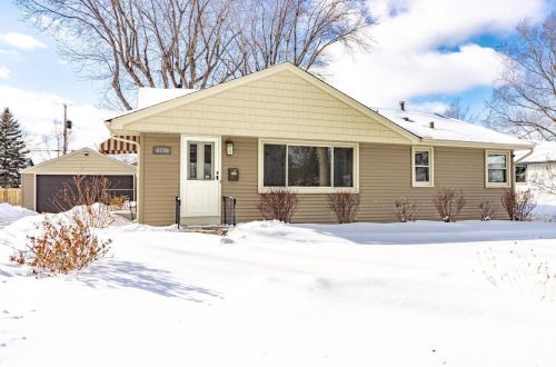5770 Madison St, Minneapolis, MN 55432-5639