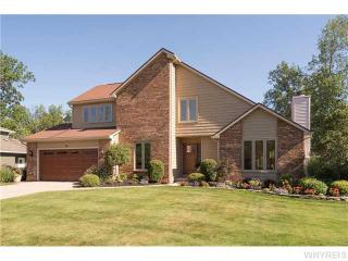 94 Southwedge Dr, Amherst, NY 14068-1357