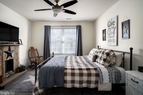 3308 Swover Crk Rd, Edinburg VA  exterior