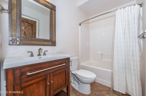 1483 Vista Montana Rd, Sedona, AZ 86336-4743