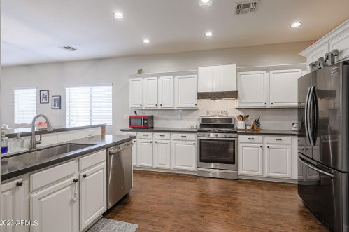 2314 92nd Dr, Phoenix AZ  85037-4216 exterior