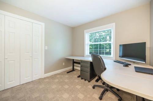 114 Lancaster Farm Rd, Salem NH  03079-4823 exterior