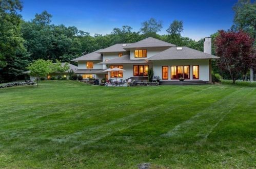 15 Partridge Ln, Boxford, MA 01921-1901