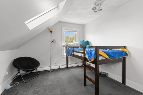 6 Woodside St, Salem MA 01970-1616 exterior