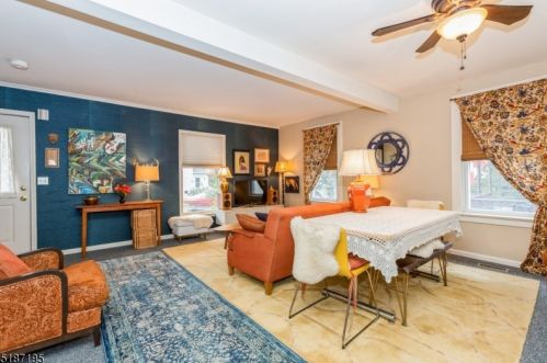 55 Kiel Ave, Kinnelon NJ  07405-1304 exterior