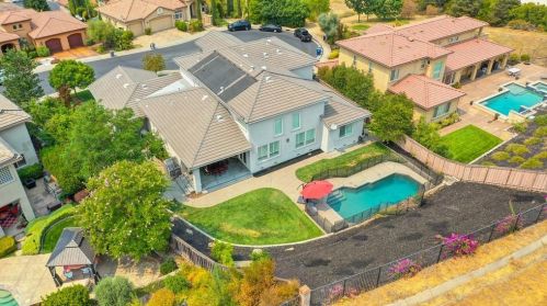 1781 Summer Cloud Ct, Folsom CA  95630-6249 exterior