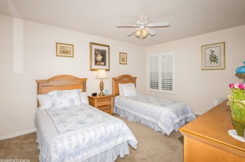 5338 Guadeloupe Way, Naples FL  34119-9577 exterior