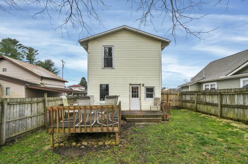 492 Jefferson St, Pataskala OH  43062-8207 exterior