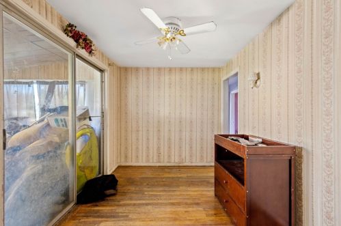 210 Sunny Dr, Pittsburgh PA  15236-2665 exterior
