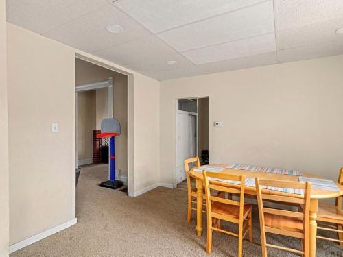 1031 Lake Ave, Pueblo CO 81004-2846 exterior