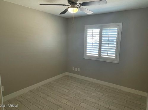 2445 Intrepid Ave, Mesa AZ 85204-7028 exterior