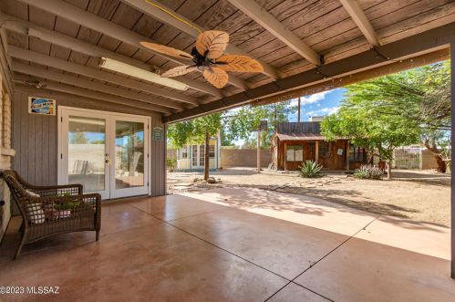 744 Camino Seco, Tucson AZ 85710-2627 exterior