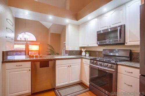 10931 Scripps Ranch Blvd, San Diego CA 92131-1050 exterior