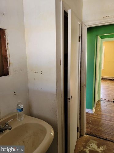 25 Chippewa Trl, Browns Mills NJ 08015-6458 exterior