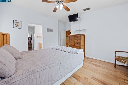 932 Anderson Cir, Woodland CA  95776-5100 exterior