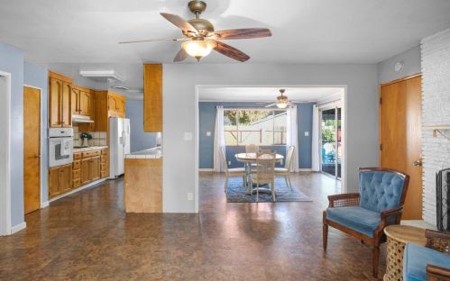 409 Rumble Rd, Modesto CA  95350-2316 exterior