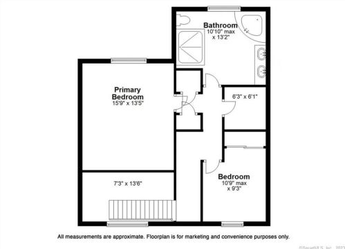 4 Pond View Dr, Brookfield Center CT  06804-3427 exterior