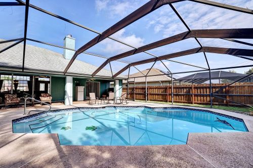 1198 Hamrock Ave, Fort Pierce, FL 34953-7241