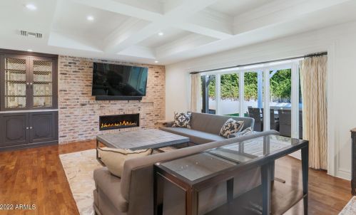 6020 Calle Del Media, Scottsdale AZ  85251-3018 exterior