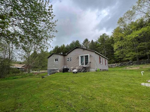 178 Old Walpole Rd, Keene NH 03431-4918 exterior