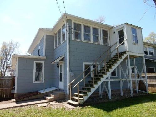 1001 Chestnut St, Mount Vernon OH  43050-2819 exterior