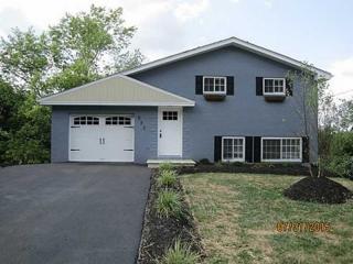 533 Locust Ln, Pittsburgh, PA 15241-1349