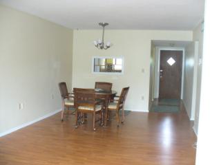 4200 Heron Way, Bradenton, FL 34205-5066