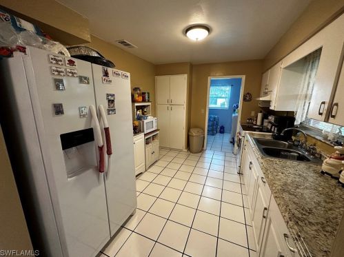 1535 Medford Pl, Lehigh Acres FL  33936-5945 exterior