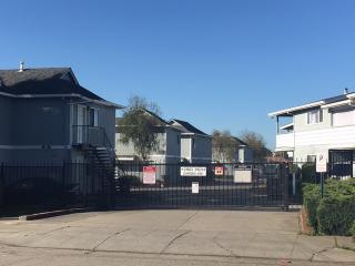 21631 Garden Ave, Hayward CA  94541-4878 exterior