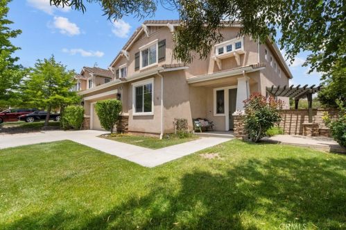 29034 Old Adobe Ln, Santa Clarita, CA 91354-1552