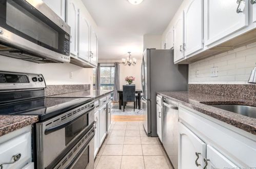 85 Riverside Ave, Stamford, CT 06905-4433