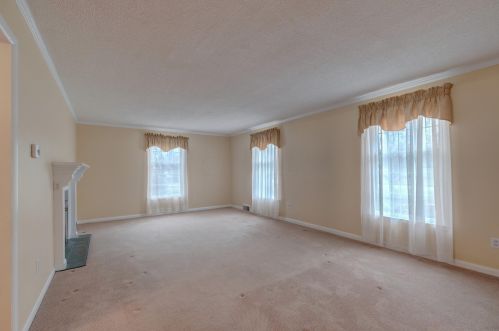 777 Vernon Heights Blvd, Marion OH  43302-5378 exterior