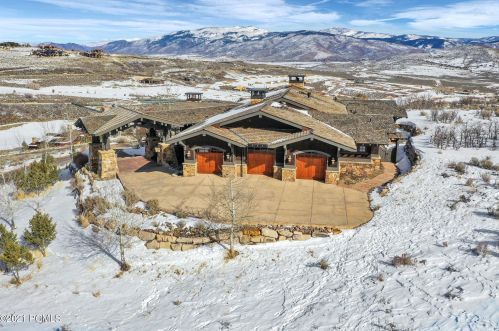 9155 Twin Peaks Dr, Woodland, UT 84036-5028