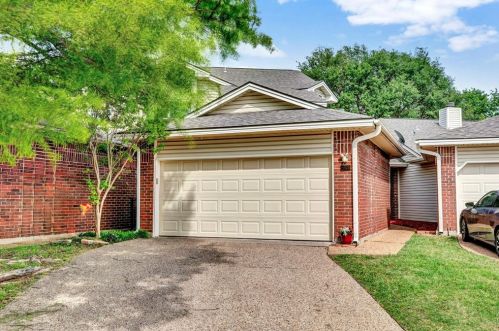 2966 Warm Springs Ln, Richardson, TX 75082-3448