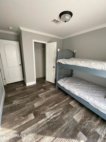 2 Marshall Ln, Beaufort SC  29907-2296 exterior