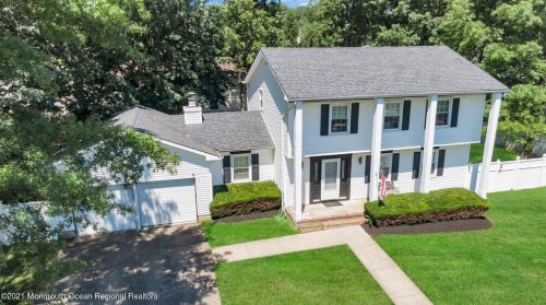 1188 Tiffany Ln, Lakewood, NJ 08701-5859