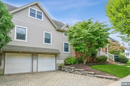 35 Boulevard, Westwood NJ  07675-2042 exterior