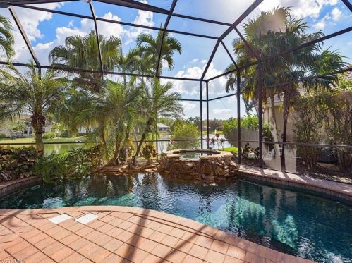 9729 Wilshire Lakes Blvd, Naples, FL 34109-0753
