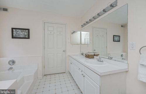 12 High Wood Ave, Erial NJ 08081-5287 exterior