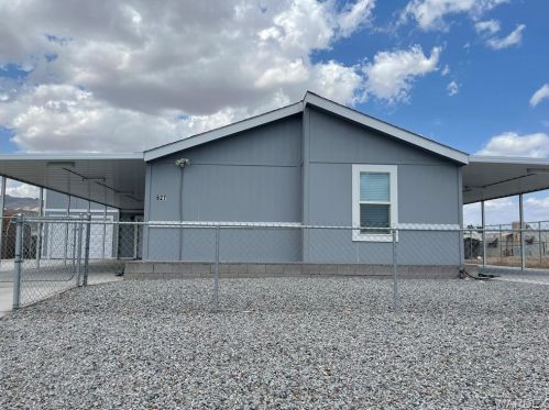 627 Ramar Rd, Bullhead City, AZ 86442-6311