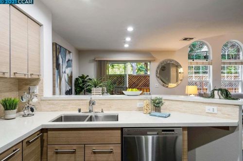 104 Treasure Ct, San Ramon CA  94583-1237 exterior