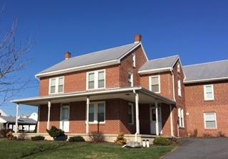 1454 Division Hwy, Ephrata PA  17522-8832 exterior