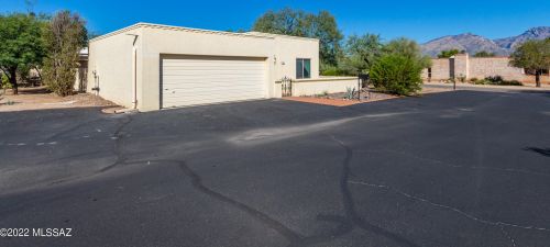 7204 Camino Vecino, Tucson AZ 85715-3418 exterior