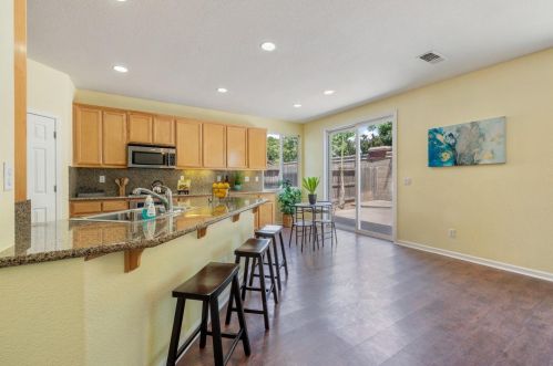 1015 Lucio St, Manteca CA  95336 exterior