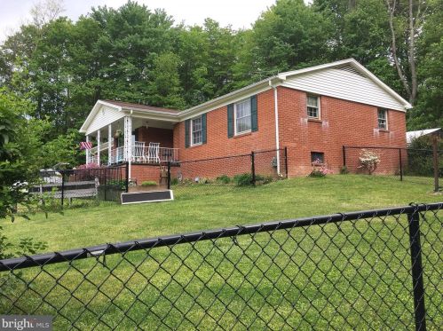 167 Famous Ln, Richmond National Battlefiel VA  22835-7242 exterior