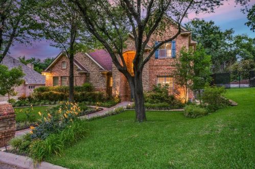 2004 Tremont Cir, Denton, TX 76205-7408