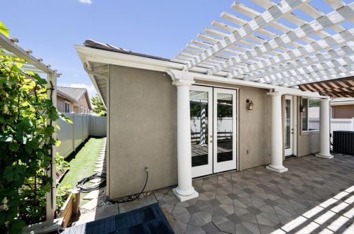 147 Tijeras Crk, Beaumont CA  92223-7308 exterior