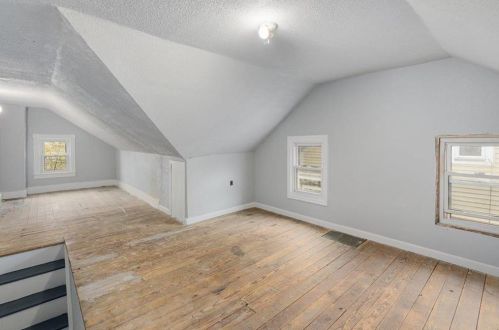 527 Lehigh Ave, Palmerton PA  18071-1914 exterior