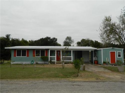 151 Lake Shore Dr, Corpus Christi, TX 78368-2635
